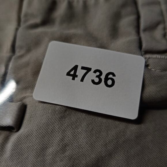 Peter Millar Shorts Size 31 Crown Crafted Khaki Flat Front Chino - Picture 13 of 13